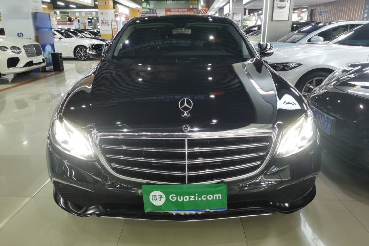 Used Mercedes-Benz E-Class 2019 E 260 L
