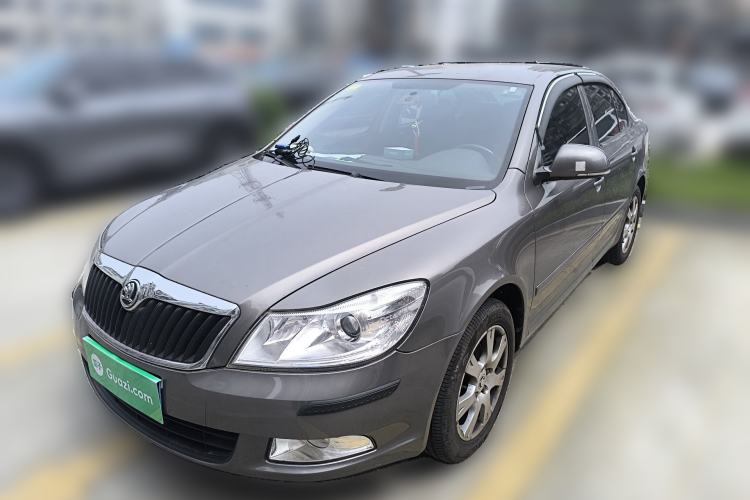 Used Skoda Octavia 2015 Classic Model 1.6L Manual Eado Version