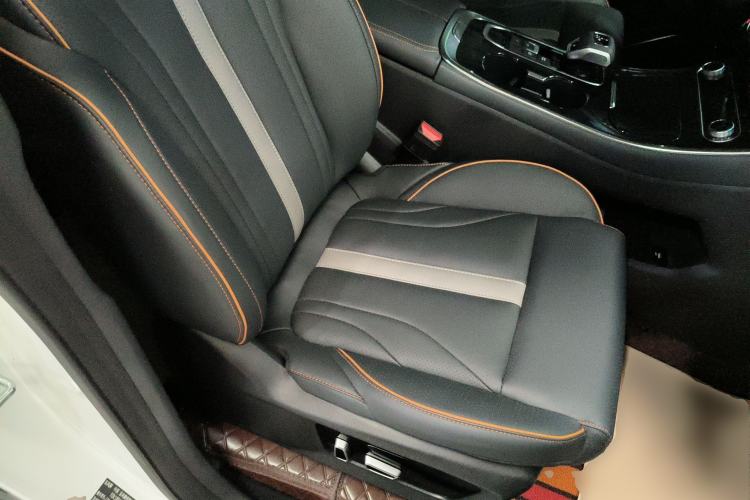 Used FORTHING Yacht 2024 1.5T DCT Guanhai Edition
