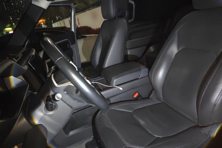 Used Land Rover Defender 2023 Facelift 90 3.0T P400 XS