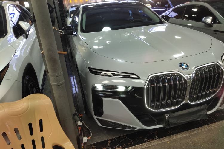 Used BMW i7 2023 eDrive50L Leading M Sport Package
