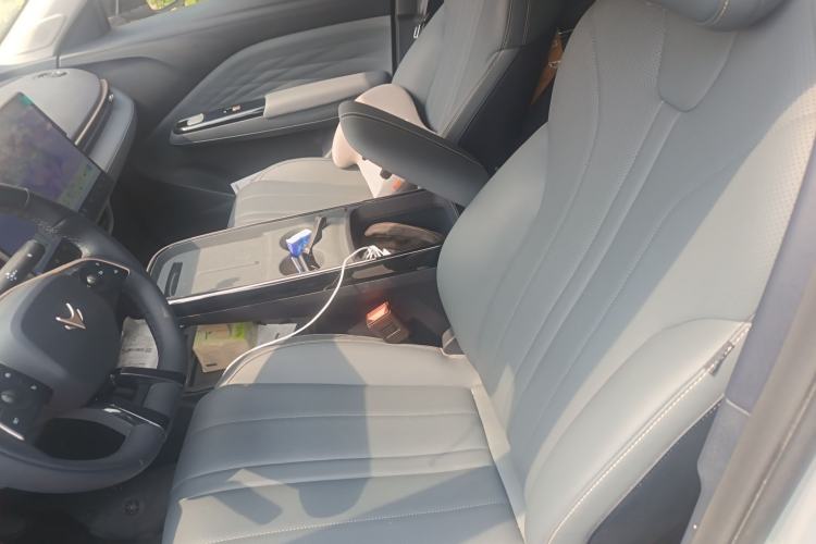 Used ARCFOX T1 2025 Model 425 PRO Left Front Seat