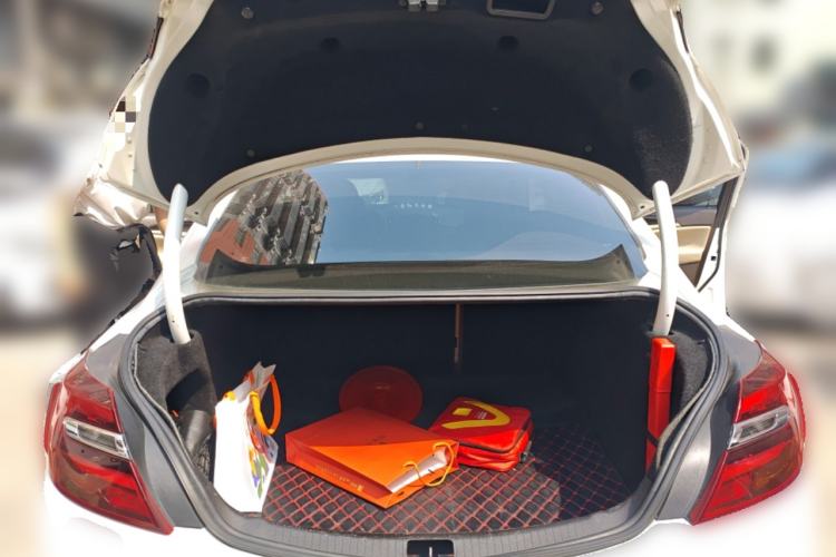 Used Buick Regal 2015 2.0L Leading Fashion Edition