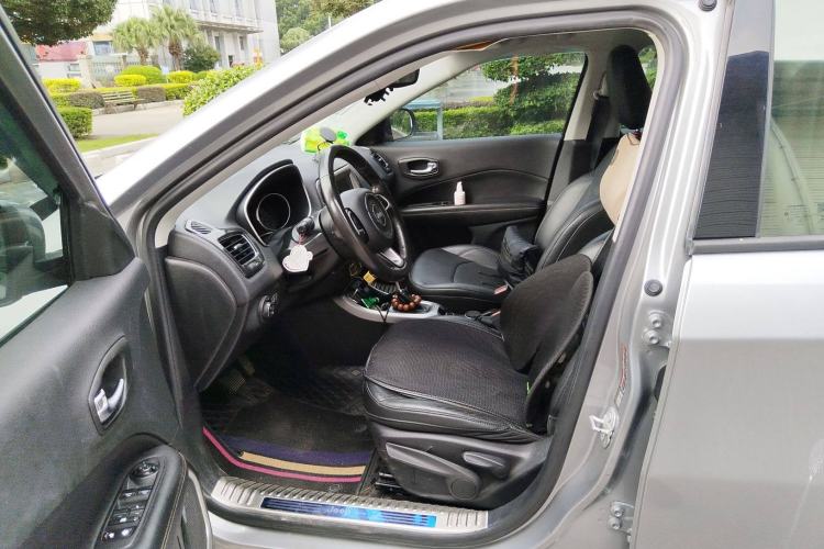 Used Jeep Compass 2017 200T Automatic Family Edition