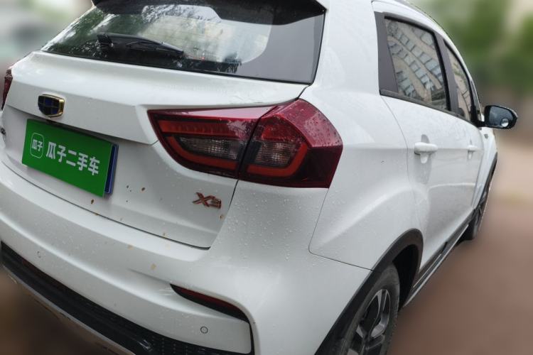 Used Geely Auto Vision X3 2019 Upgraded Model 1.5L CVT Prestige Version
