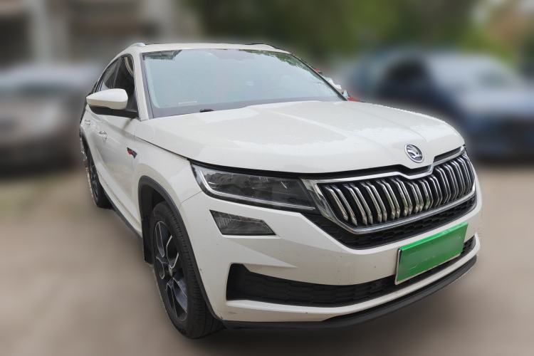 Used Skoda Kodiaq GT 2019 TSI330 Two-Wheel-Drive Luxury Edition China VI Standard Front Right 45 Deg