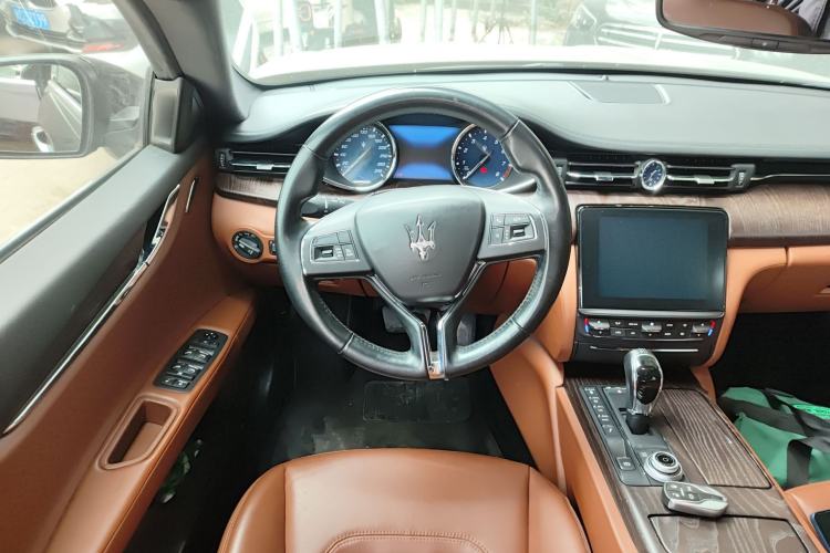 Used Maserati President 2018 3.0T Standard Edition Steering Wheel