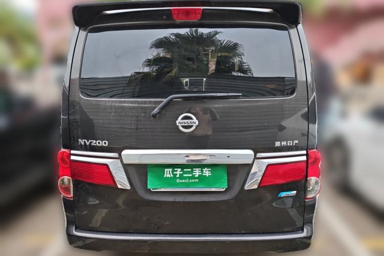 Used Nissan NV200 2014 1.6L CVT Zunya Model China IV Standard
