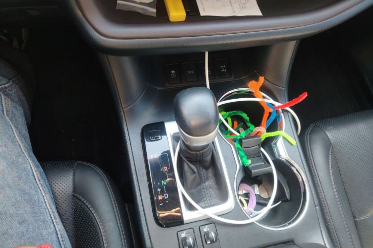 Used Toyota Highlander 2018 2.0T Four-Wheel Drive Luxury Edition 7 Seats China V Emission Standard