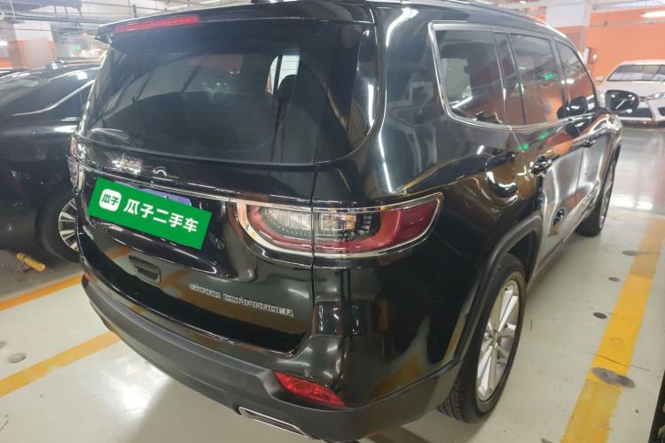 Used Jeep Commander 2018 2.0T Two-Wheel Drive Enjoyment Version China VI Emission Standard