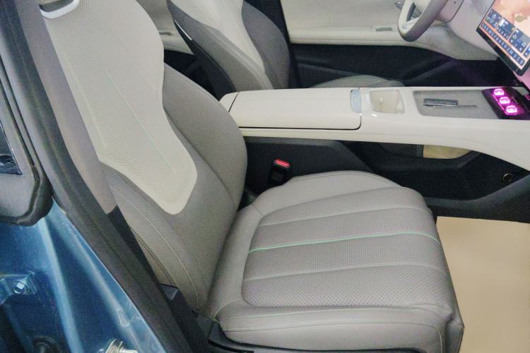 Used Deepal L07 2024 230Max Qiankun Intelligent Driving ADS SE Range-Extended Version
