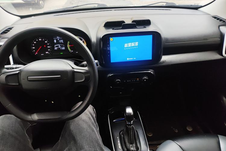 Used Roewe Clever 2021 302 km New Four-Seater Super-Efficient Version