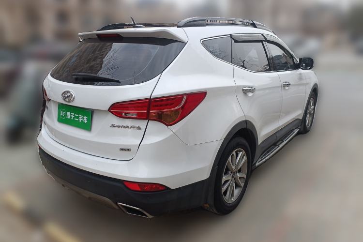 Used Hyundai Santa Fe 2013 Revised Version 2.0T Automatic All-Wheel Drive Top-Tier Trim
