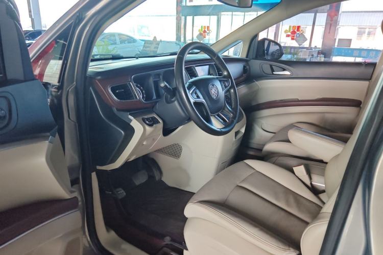 Used Buick GL8 2018 28T Luxury Model China VI Standard