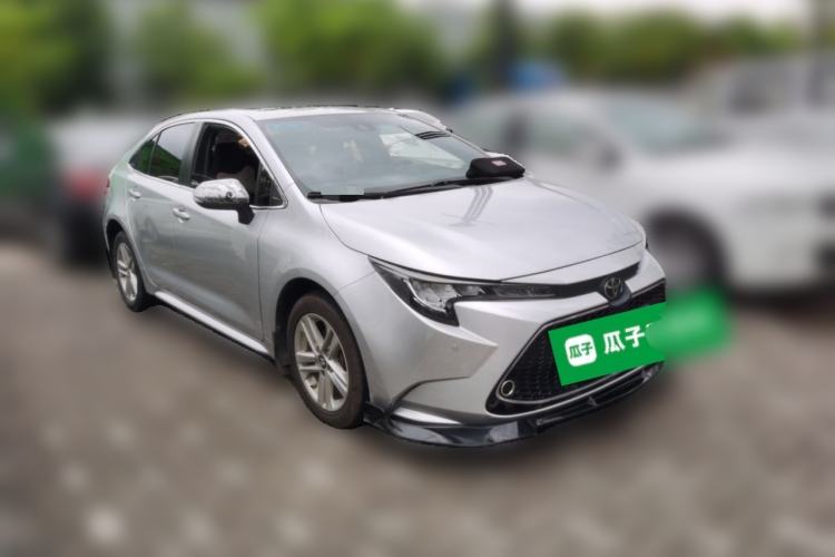Used Toyota Levin 2019 185T CVT Luxury Edition China VI Standard Front Right 45 Deg