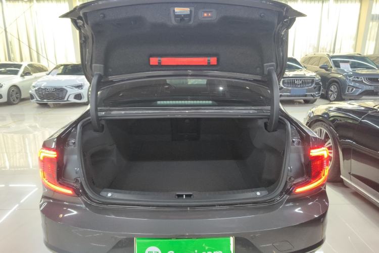 Used Volvo S90 New Energy 2022 T8 eDrive Hybrid Luxury Edition