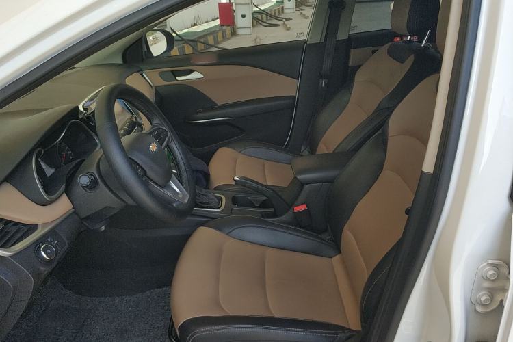 Used Chevrolet Monza 2021 320 Automatic Enjoyment Sunroof Edition