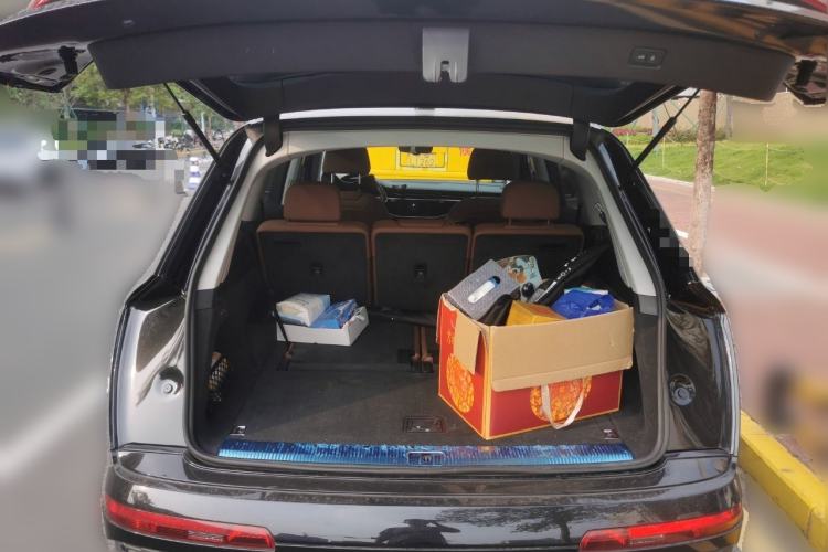 Used Audi Q7 2021 45 TFSI quattro S line Sport model