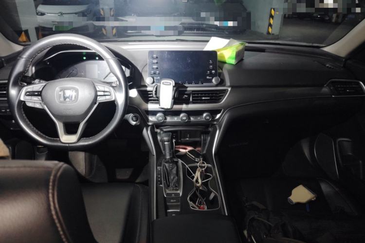Used Honda Accord 2018 260TURBO Elite Edition China VI Center Console