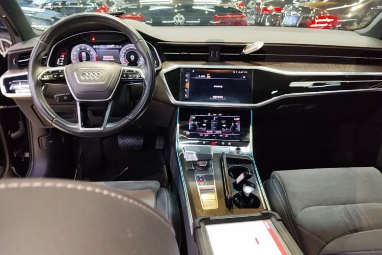 Used Audi A6L 2023 40 TFSI Luxury Dynamic Model
