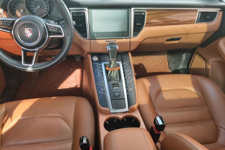 Used Zotye SR9 2017 2.0T Automatic Ultimate Light Edition
