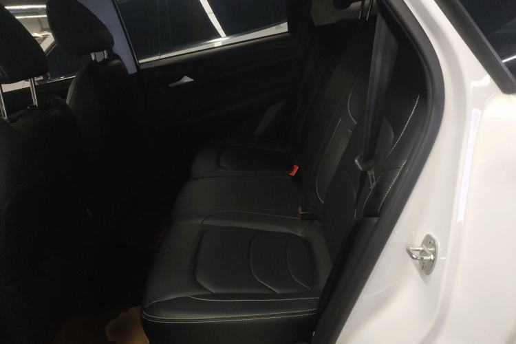 Used Baojun 530 2021 Global Car Anniversary Edition 1.5T CVT Luxury Model 5 Seats
