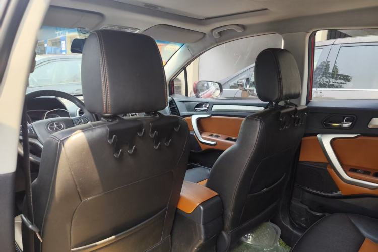 Used JAC Group Refine S3 2014 1.5L Manual Luxury Smart Model Interior 3