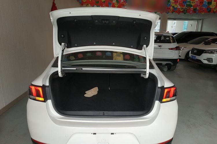 Used Peugeot 308 2018 230THP Automatic Luxury Edition Trunk