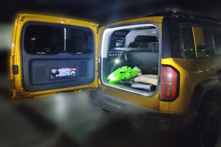 Used Formula Leopard 5 2023 Navigator Edition