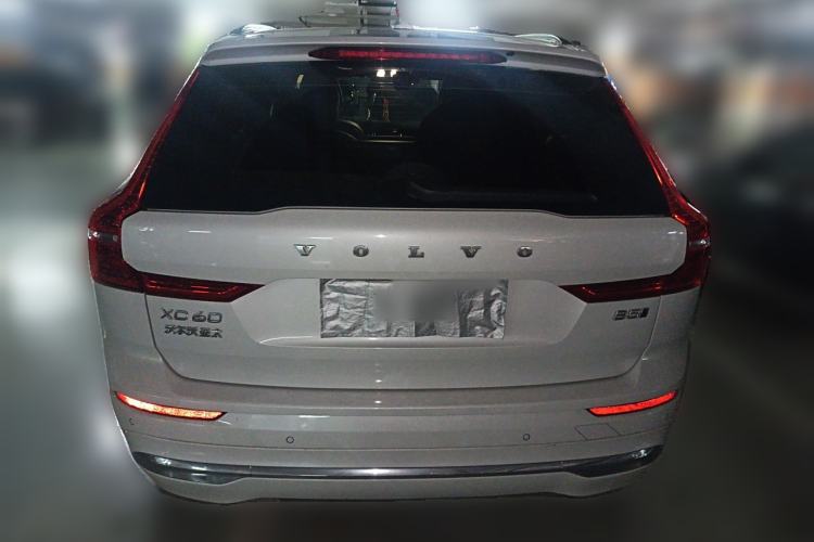 Used Volvo XC60 2023 B5 4x4 Smart Luxury Edition