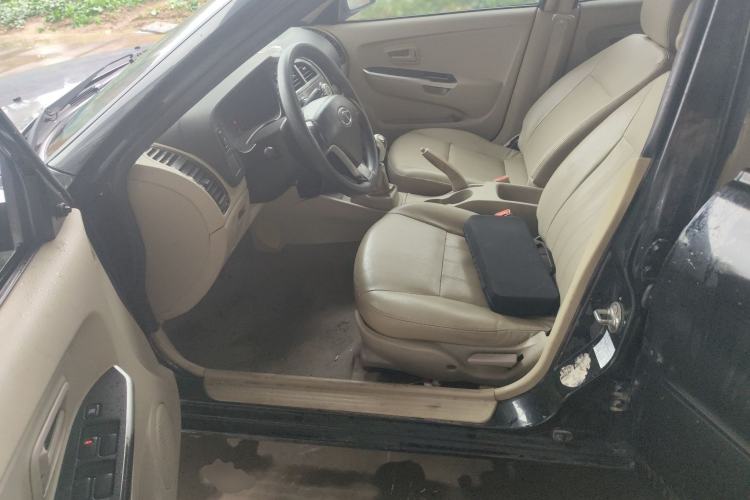 Used Soueast V3 Lingyue 2014 1.5L Manual Smart Edition Left Front Seat