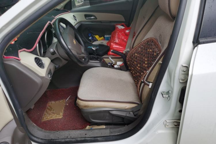 Used Chevrolet Cruze 2015 1.5L Classic SE MT