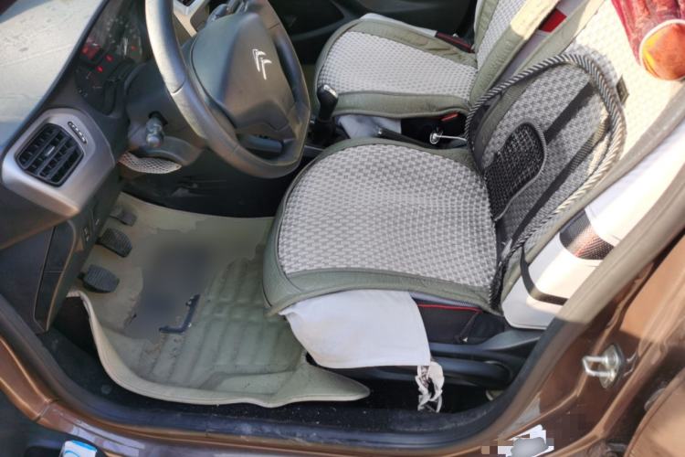 Used Citroen Elysee 2015 Zhishang Edition 1.6L Manual Fashion Model