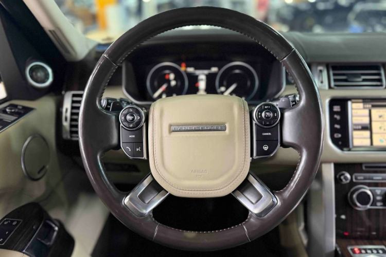 Used Land Rover Range Rover 2014 3.0 SC V6 Vogue SE Long-Wheelbase Edition
