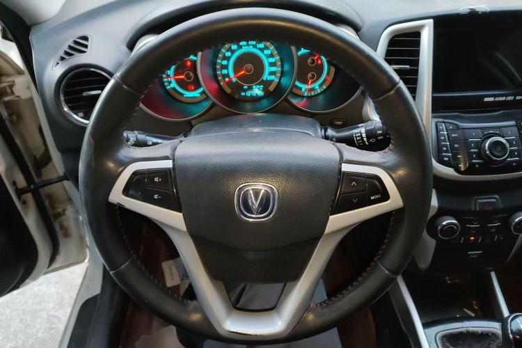 Used CHANGAN Eado 2013 1.6L Manual Junkuo Model China IV Standard Steering Wheel