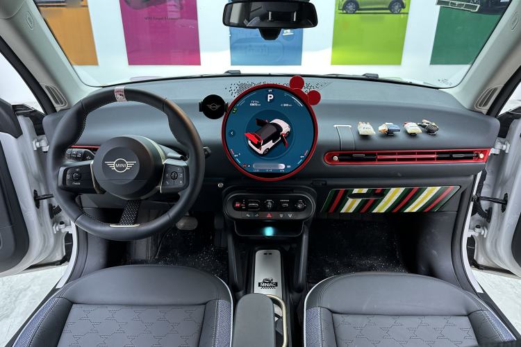 Used MINI Electric MINI COOPER 2024 456km COOPER E Classic Edition