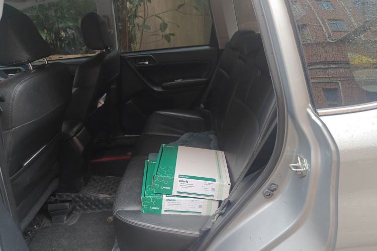 Used Subaru Forester 2014 2.0i Automatic Luxury Edition
