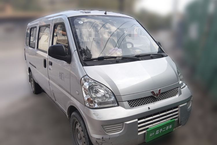 Used Wuling Rongguang EV 2020 Basic Version 7-Seater 300 km
