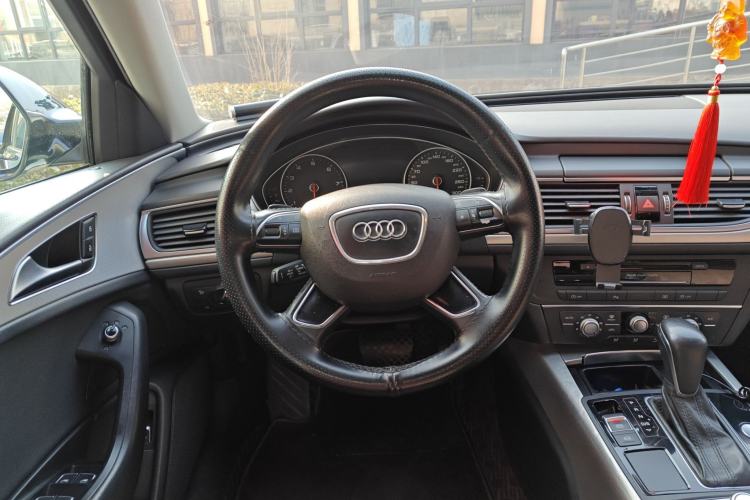 Used Audi A6L 2018 30th Anniversary Edition 35 TFSI Fashion Model
