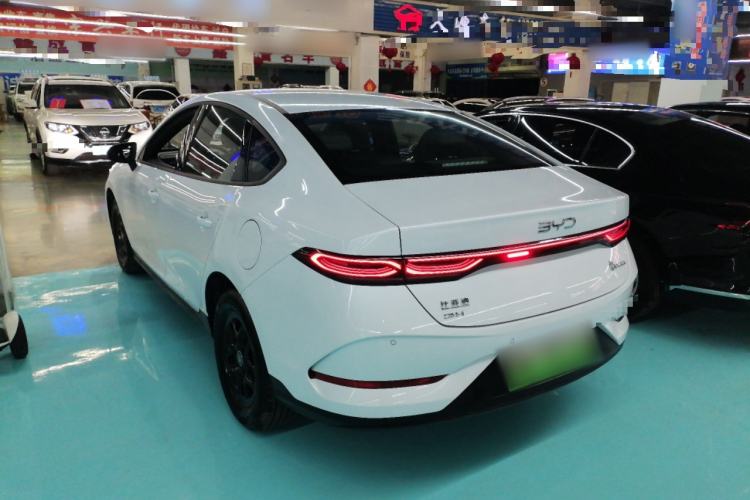 Used BYD Qin PLUS 2025 DM-i Smart Drive 55KM Leading Model Rear Left 45 Deg