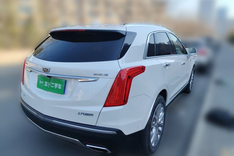 Used Cadillac XT5 2018 28E 4x4 Platinum Edition
