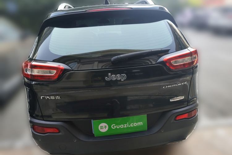 Used Jeep Cherokee 2016 2.4L Leading Edition