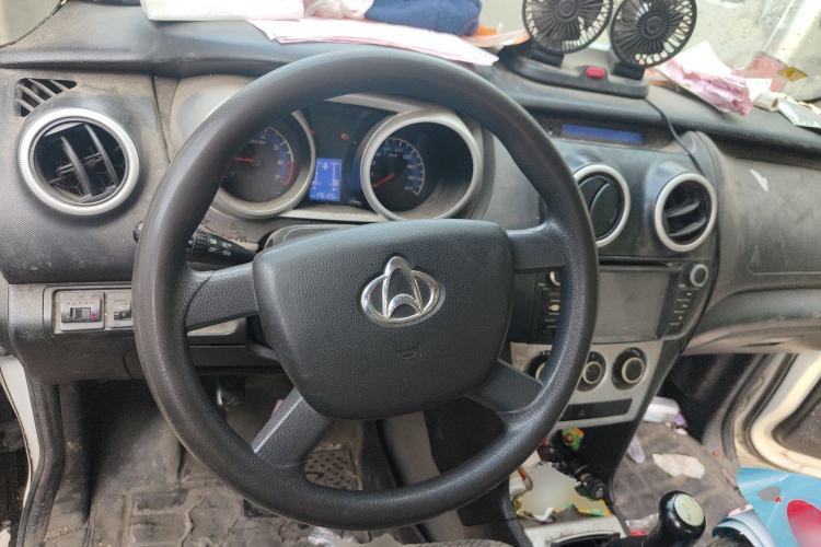 Used CHANGAN KAICHENG Ounuo S 2012 1.3L Base Version Steering Wheel