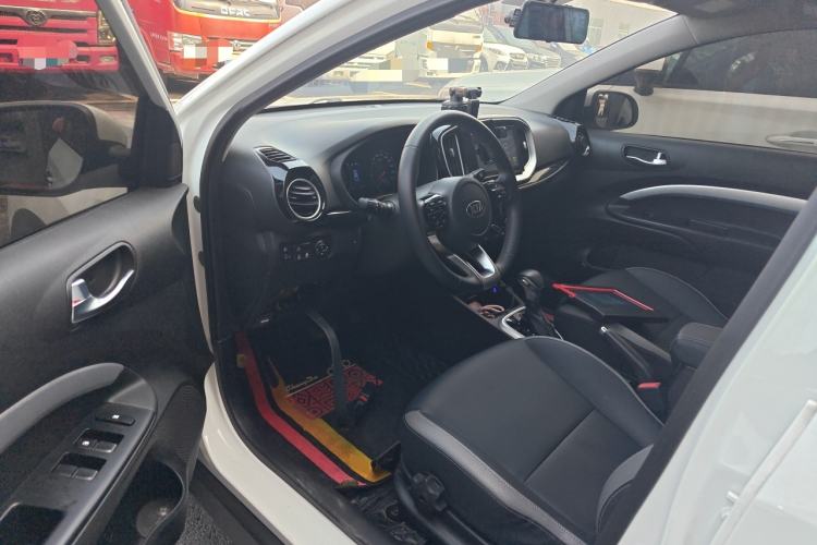 Used Kia kx1 Stonic 2021 1.4L CVT Fun Edition Driver Seat