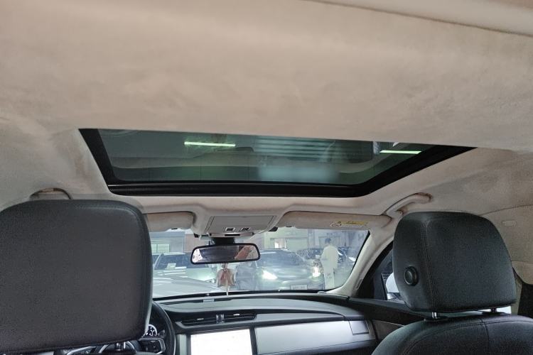 Used Jaguar XFL 2018 XFL 2.0T 250 PS Luxury Edition Headliner