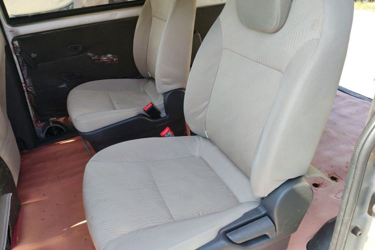 Used Wuling Rongguang V 2016 1.5L Standard Version
