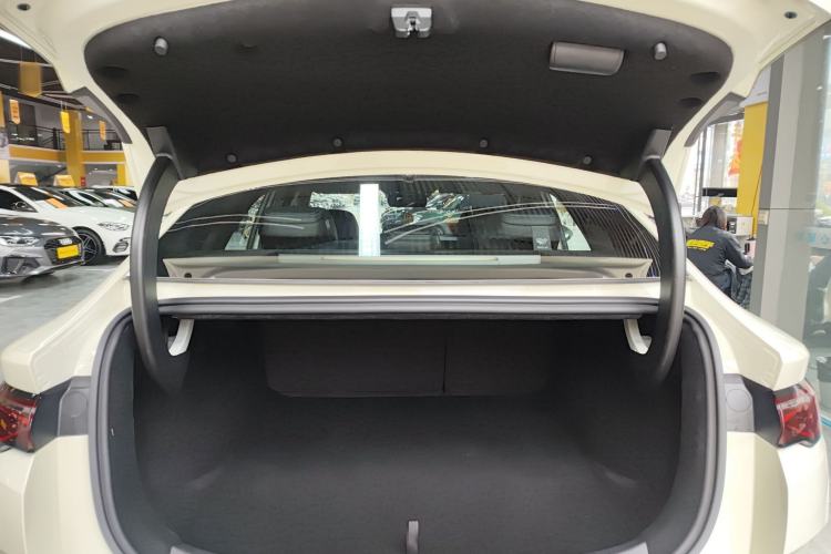 Used BYD Qin L 2025 EV 545KM Cloud Suspension Edition
