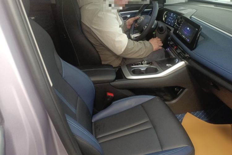 Used GAC Trumpchi GS3 2023 Shadow Speed 270T Enjoyment Edition Right Front Seat