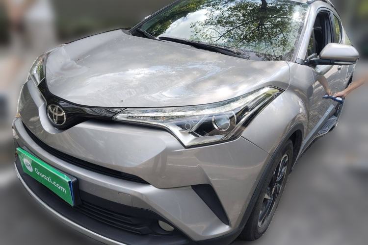 Used Toyota IZOA 2018 2.0L Yichi Edition China V Standard