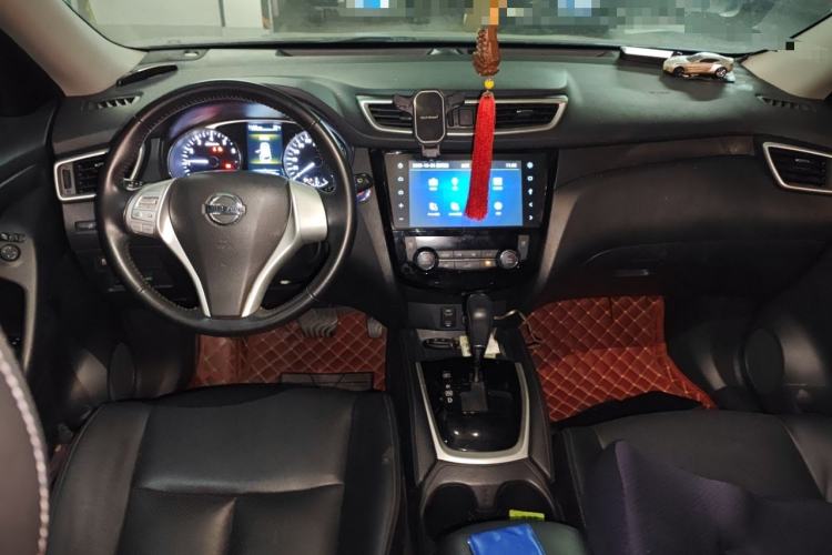 Used Nissan X-Trail 2015 2.0L CVT Comfort MAX Edition 2WD